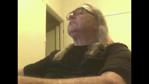 knobout online show from 10/21/25, 10:27