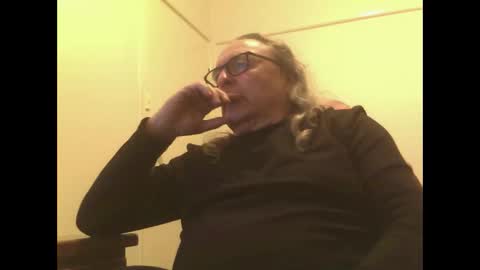 Snapshot of knobout chatting on 06/02/26, 09:22 knobout online show from 06/02/26, 09:22