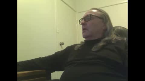 Snapshot of knobout chatting on 06/04/26, 05:13 knobout online show from 06/04/26, 05:13