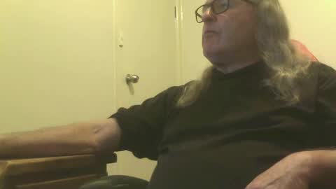 knobout online show from 07/05/26, 11:17