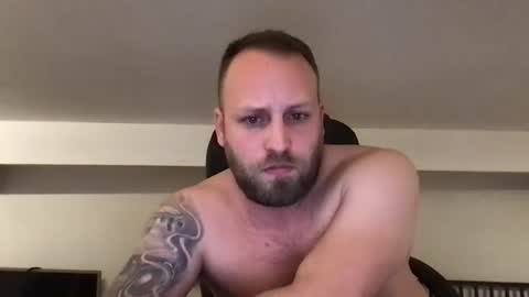 hugo online show from 02/21/25, 11:32