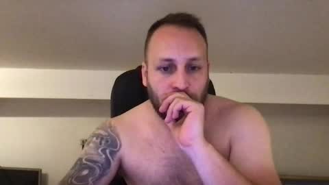 hugo online show from 10/05/25, 01:59