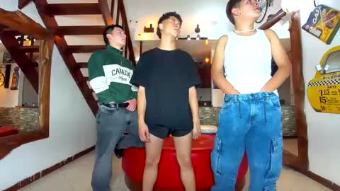 Snapshot of kobayaske chatting on 02/02/25, 12:09 kobayaske online show from 02/02/25, 12:09