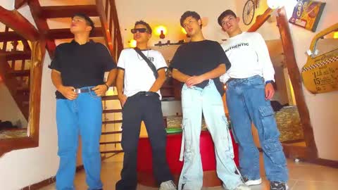 Snapshot of kobayaske chatting on 02/23/25, 12:41 kobayaske online show from 02/23/25, 12:41