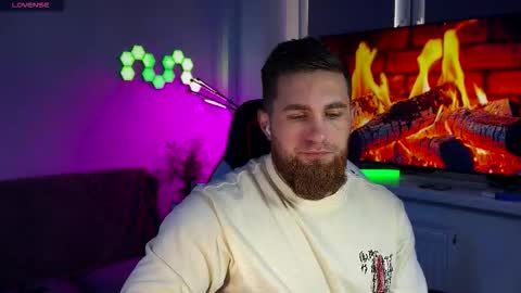 Sweet boy online show from 03/18/26, 10:18