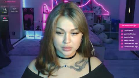 Mia online show from 11/07/25, 05:13