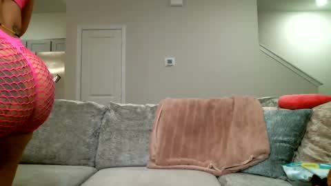 Koko Kwinn online show from 02/05/25, 05:41