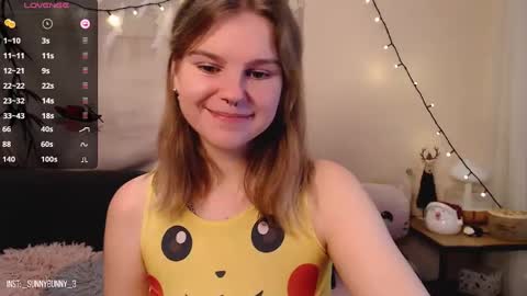 Snapshot of komorebbi chatting on 12/18/24, 09:29 Marta online show from 12/18/24, 09:29