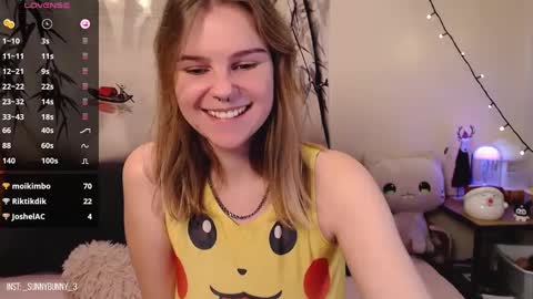 Snapshot of komorebbi chatting on 12/26/24, 11:46 Marta online show from 12/26/24, 11:46