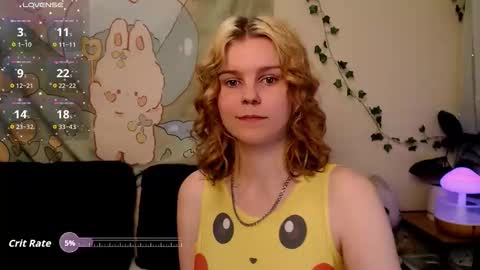 Snapshot of komorebbi chatting on 05/12/26, 11:02 Marta online show from 05/12/26, 11:02
