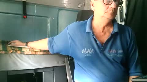 Bogdan online show from 09/27/25, 09:14