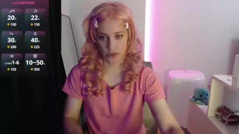 Snapshot of koneko_nya chatting on 12/30/24, 06:49  Riley  online show from 12/30/24, 06:49