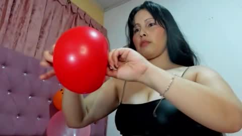 konie Diaz online show from 10/11/25, 02:11