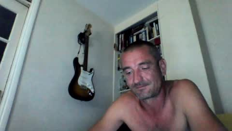 Snapshot of konyfer1985 chatting on 07/05/26, 02:07 konyfer1985 online show from 07/05/26, 02:07