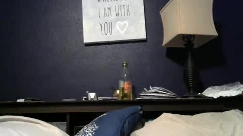 Snapshot of koolchillfun chatting on 10/29/25, 10:11 koolchillfun online show from 10/29/25, 10:11