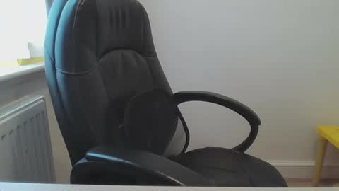Cheeky pounder online show from 06/08/26, 08:48