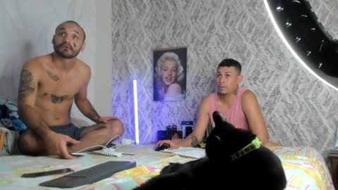 Diego y Edgar online show from 01/01/25, 05:55