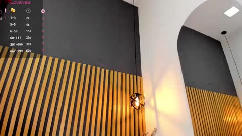 I am kora  online show from 09/25/25, 02:43