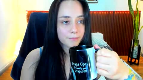 Snapshot of kora_shadow chatting on 12/01/25, 07:52 Kora Shadow online show from 12/01/25, 07:52