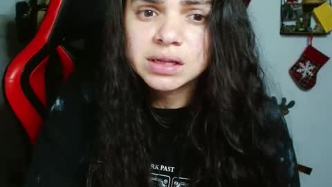 Karoll online show from 12/21/24, 02:41