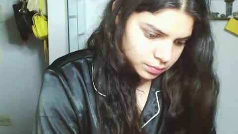 Karoll online show from 01/30/25, 01:44