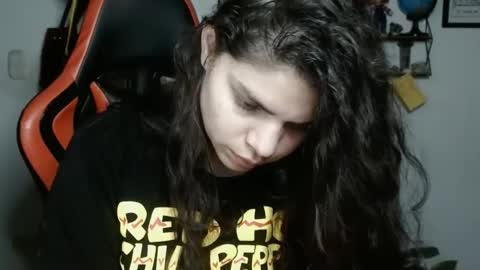 Karoll online show from 02/26/25, 02:15