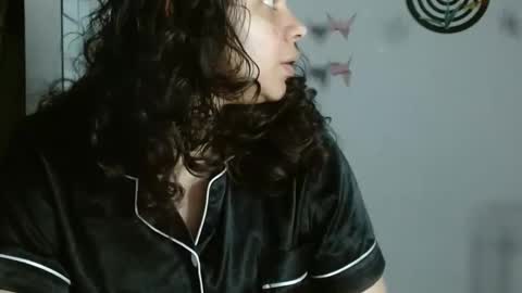 Karoll online show from 01/15/26, 02:05