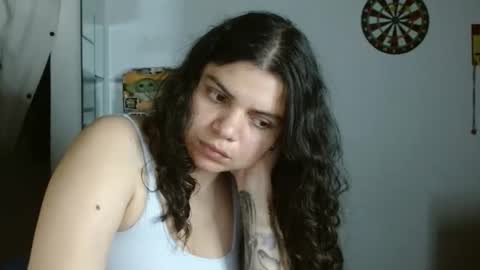 Snapshot of koranikky08 chatting on 05/16/26, 03:03 Karoll online show from 05/16/26, 03:03