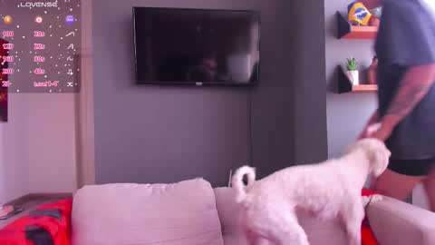 Twiix online show from 02/08/26, 05:49