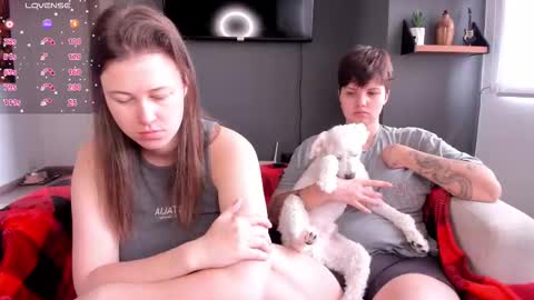 Twiix online show from 02/18/26, 02:02