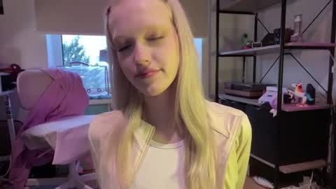 Ariela online show from 06/26/26, 06:45