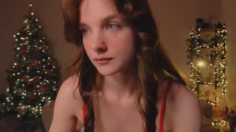 Kottyaa cb FOLLOWING  online show from 12/30/24, 06:38