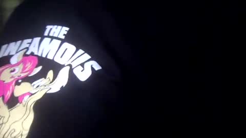 Snapshot of koyoteej chatting on 03/10/25, 01:21 koyoteej online show from 03/10/25, 01:21