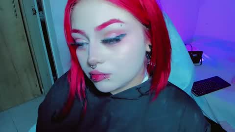 Khloe online show from 02/26/25, 06:58