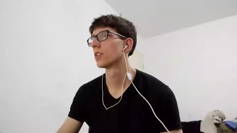 Facu online show from 12/28/24, 08:26