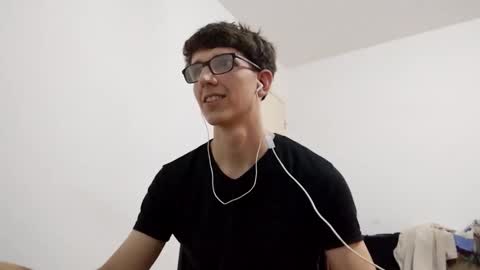 Facu online show from 01/01/25, 06:59