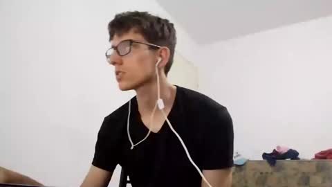 Facu online show from 02/15/25, 06:44