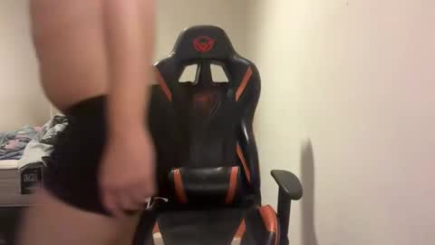 Snapshot of krexxxtofer chatting on 02/22/26, 02:04 krexxxtofer online show from 02/22/26, 02:04