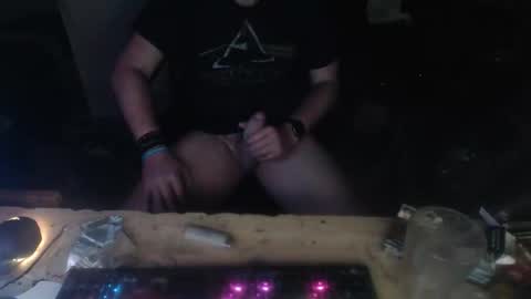 Snapshot of krimson999 chatting on 01/16/26, 06:06 krimson999 online show from 01/16/26, 06:06