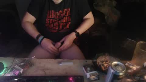 Snapshot of krimson999 chatting on 01/19/26, 05:00 krimson999 online show from 01/19/26, 05:00