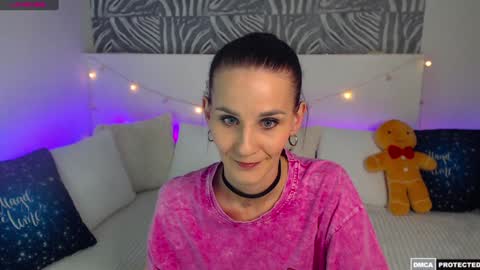 Snapshot of kris_167 chatting on 12/30/24, 10:23 Kris online show from 12/30/24, 10:23