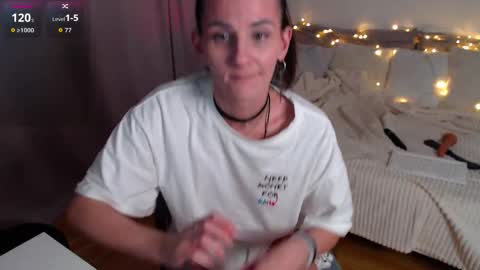 Snapshot of kris_167 chatting on 02/23/26, 04:37 Kris online show from 02/23/26, 04:37