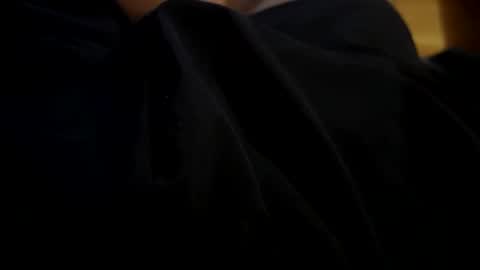 Snapshot of kris_308 chatting on 11/08/25, 09:57 Kris online show from 11/08/25, 09:57