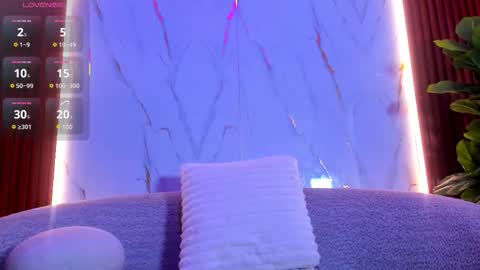 criss online show from 11/19/25, 08:20