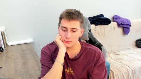 Snapshot of krishort chatting on 12/09/24, 08:33 krishort online show from 12/09/24, 08:33