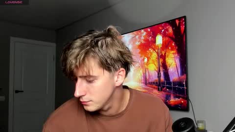 Snapshot of krishort chatting on 10/14/25, 08:48 krishort online show from 10/14/25, 08:48