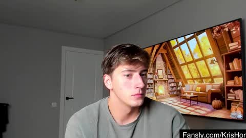 Snapshot of krishort chatting on 10/24/25, 08:33 krishort online show from 10/24/25, 08:33