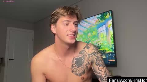 Snapshot of krishort chatting on 10/29/25, 07:32 krishort online show from 10/29/25, 07:32