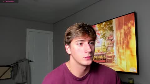 Snapshot of krishort chatting on 10/30/25, 09:22 krishort online show from 10/30/25, 09:22