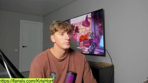 Snapshot of krishort chatting on 12/20/25, 10:55 krishort online show from 12/20/25, 10:55